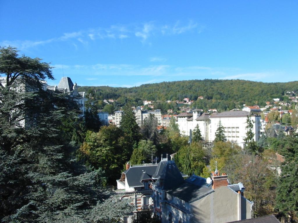 Bellevue Otel Châtel-Guyon Dış mekan fotoğraf